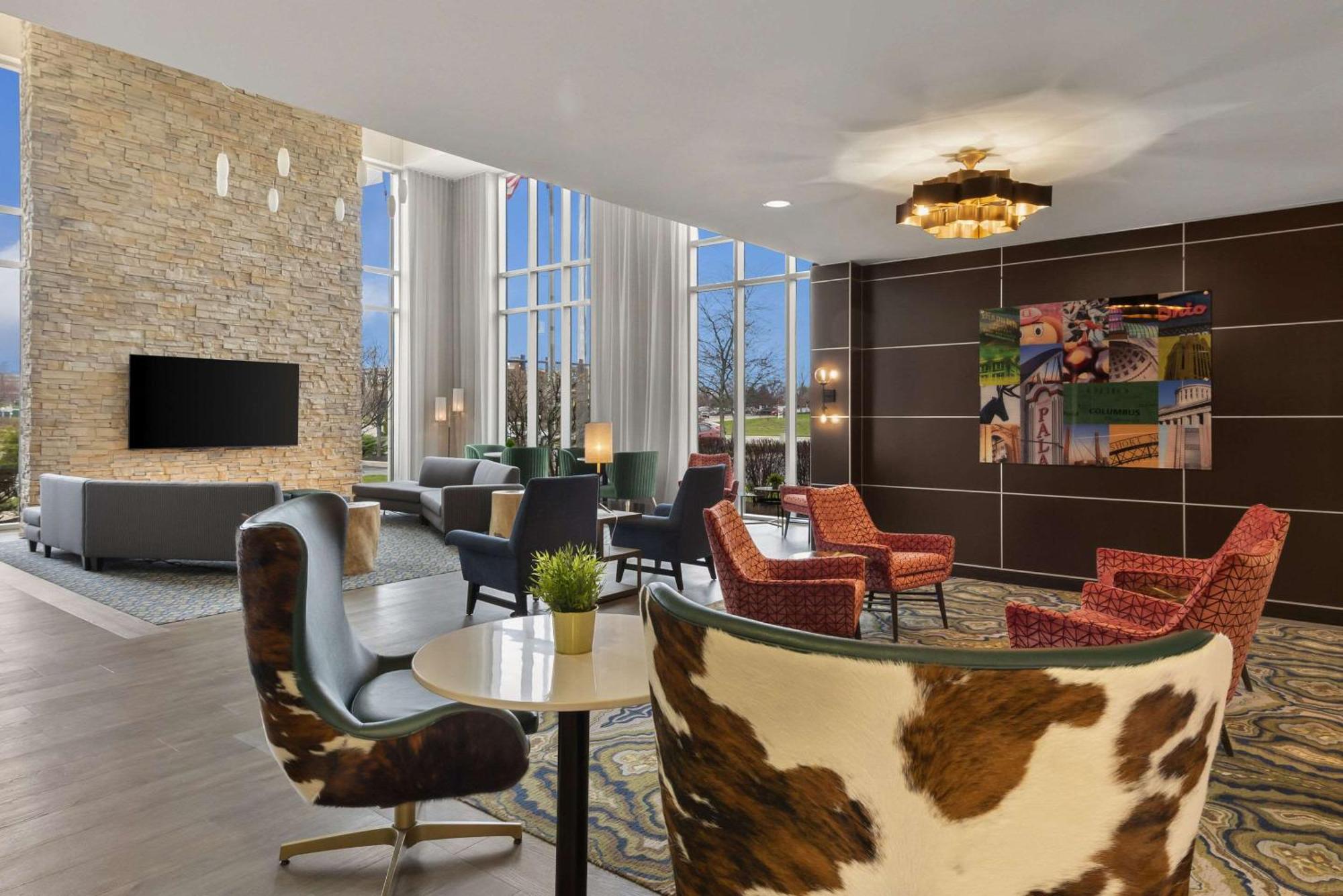 แคมเบรีย โฮเต็ล โคลัมบัส - โพลาริส Hotel ภายนอก รูปภาพ