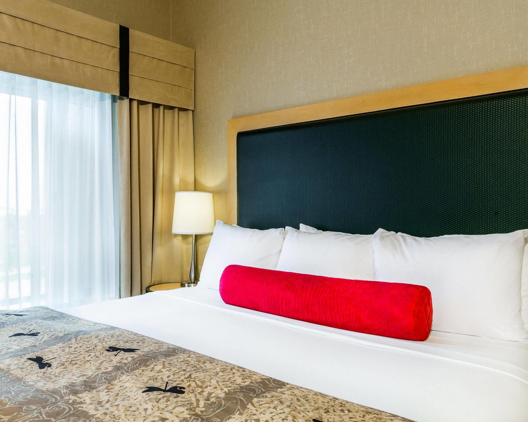 แคมเบรีย โฮเต็ล โคลัมบัส - โพลาริส Hotel ภายนอก รูปภาพ