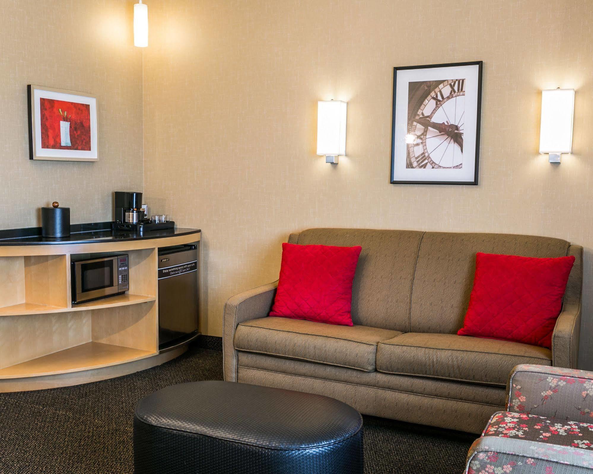 แคมเบรีย โฮเต็ล โคลัมบัส - โพลาริส Hotel ภายนอก รูปภาพ
